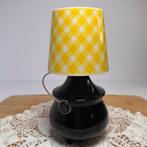 Vintage Avon Bubble Bath Lamp Bottle | Black & Yellow | Novelty Display - Picture 4 of 4